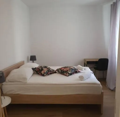 Duzy W Centrum - 3 - Garaz Apartment Wroclaw